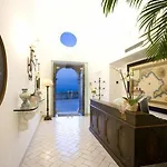 Palazzo Marzoli Charme - Small Luxury 4* 포지타노
