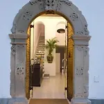 Palazzo Marzoli Charme - Small Luxury 호텔 4*