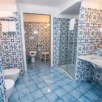 Palazzo Marzoli Charme - Small Luxury 호텔