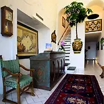 Palazzo Marzoli Charme - Small Luxury 호텔