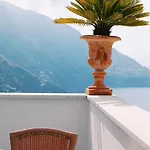 Palazzo Marzoli Charme - Small Luxury 호텔