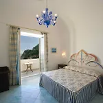 Palazzo Marzoli Charme - Small Luxury 호텔 4*