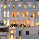 Palazzo Marzoli Charme - Small Luxury 호텔