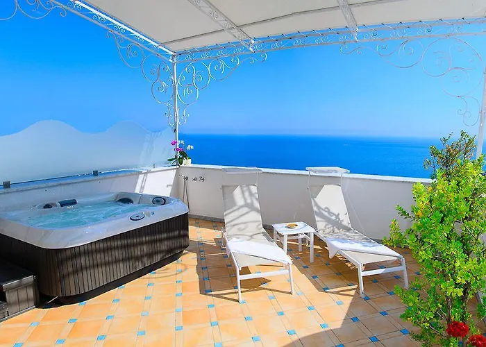 Palazzo Marzoli Charme - Small Luxury 4*