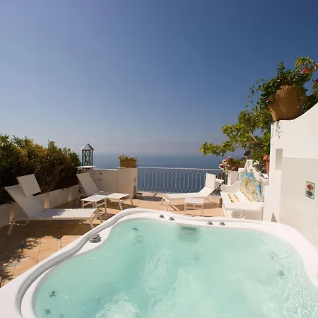 Palazzo Marzoli Charme - Small Luxury Отель