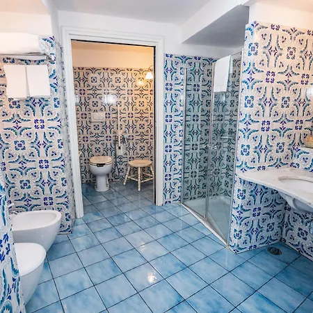 Palazzo Marzoli Charme - Small Luxury Отель