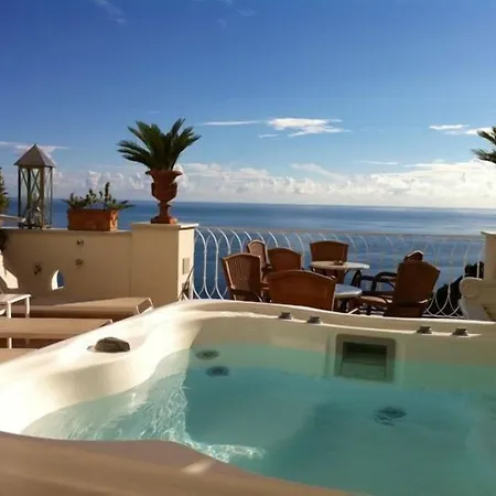 Hotel Palazzo Marzoli Charme - Small Luxury 4*