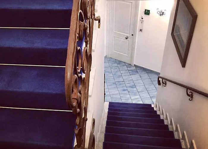 Palazzo Marzoli Charme - Small Luxury 4* Позітано