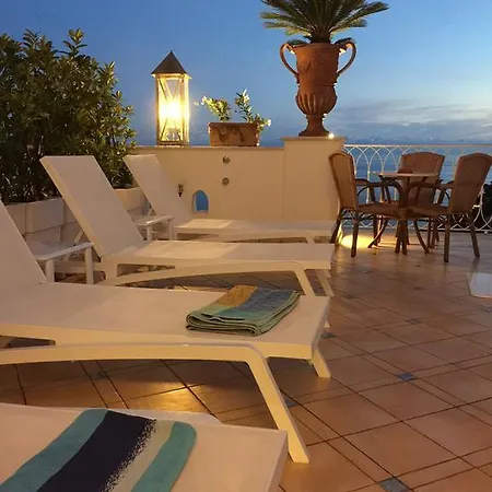 Готель Palazzo Marzoli Charme - Small Luxury